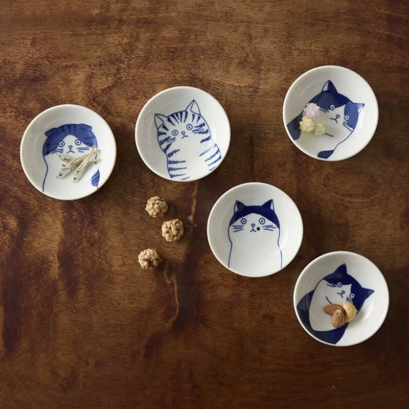 Daydreaming Cat Dipping Plate Set